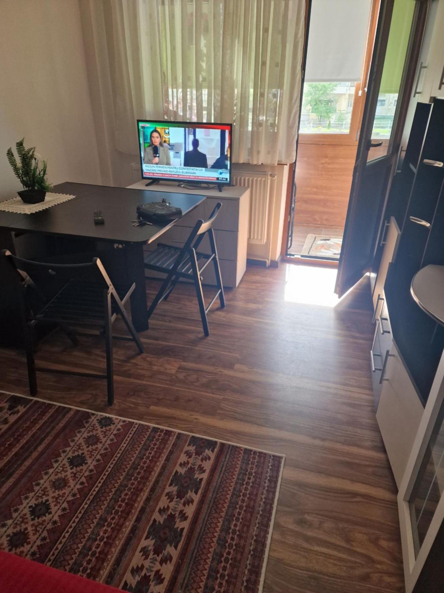 Apartment Slănic-Moldova Extérieur photo